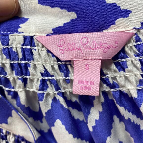 LILLY PULITZER | sz S Women's Iris Blue/White Silk Get Your Chev On Elsa Blouse - Picture 3 of 6